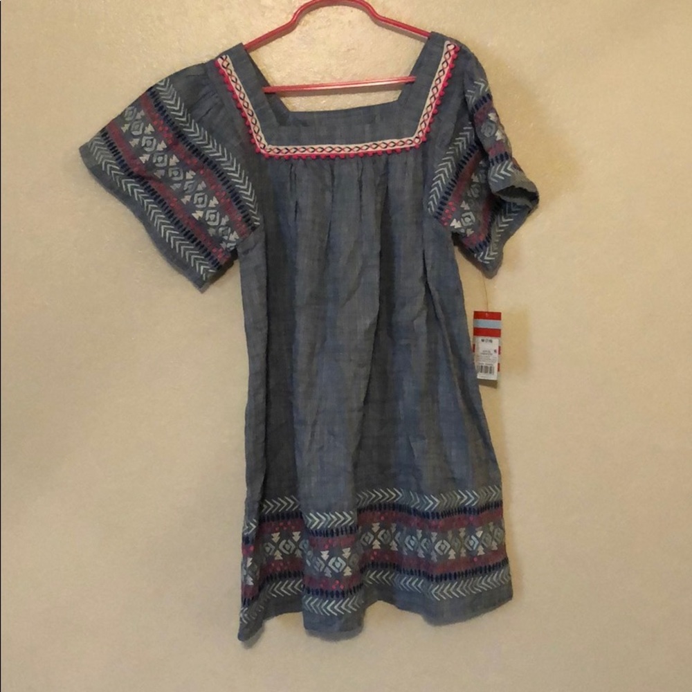Girls dress